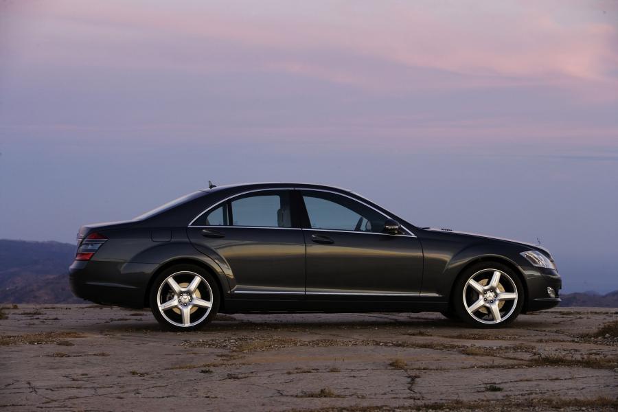  Mercedes-Benz S-Class 2007 года  (фото 20 из 414)